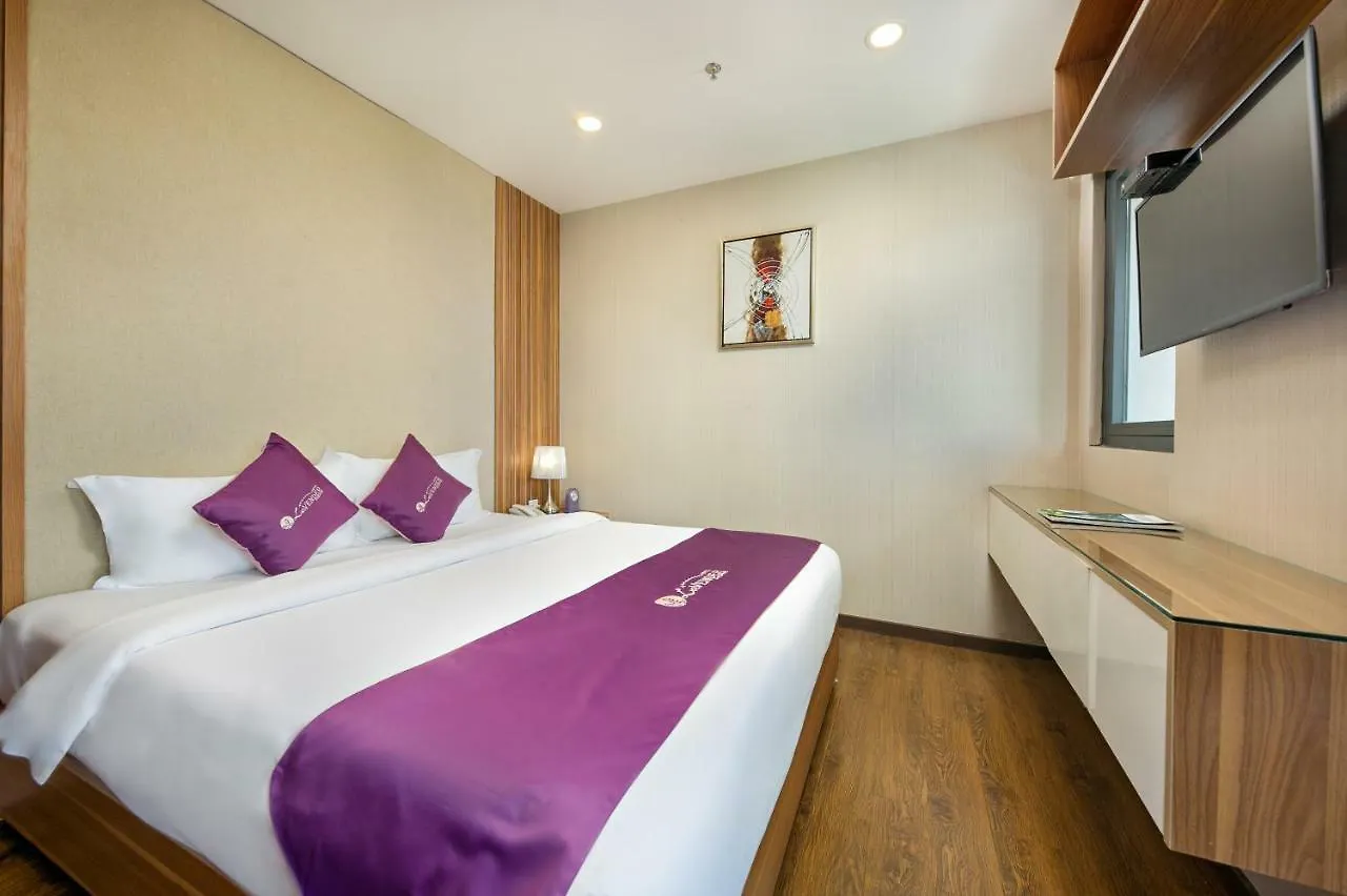 Lavender Riverside Hotel Da Nang 3*,  Vietnam
